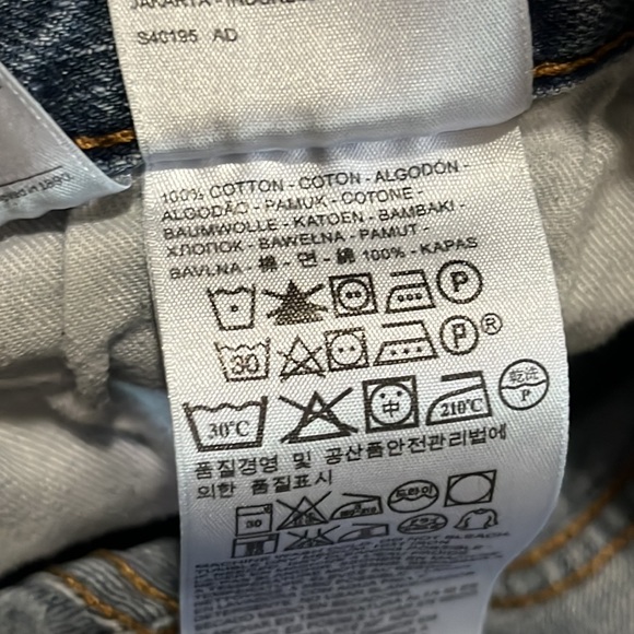 Levi’s 559 - Picture 8 of 12